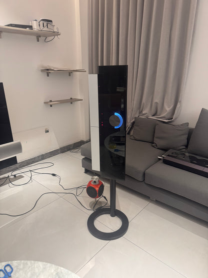 Beosystem 9000C Floor Stand conversion kit includes