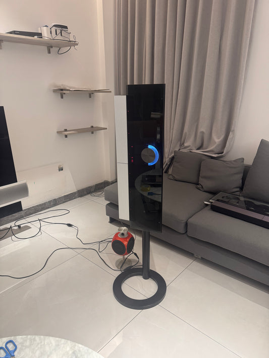 Beosystem 9000C Floor Stand conversion kit includes